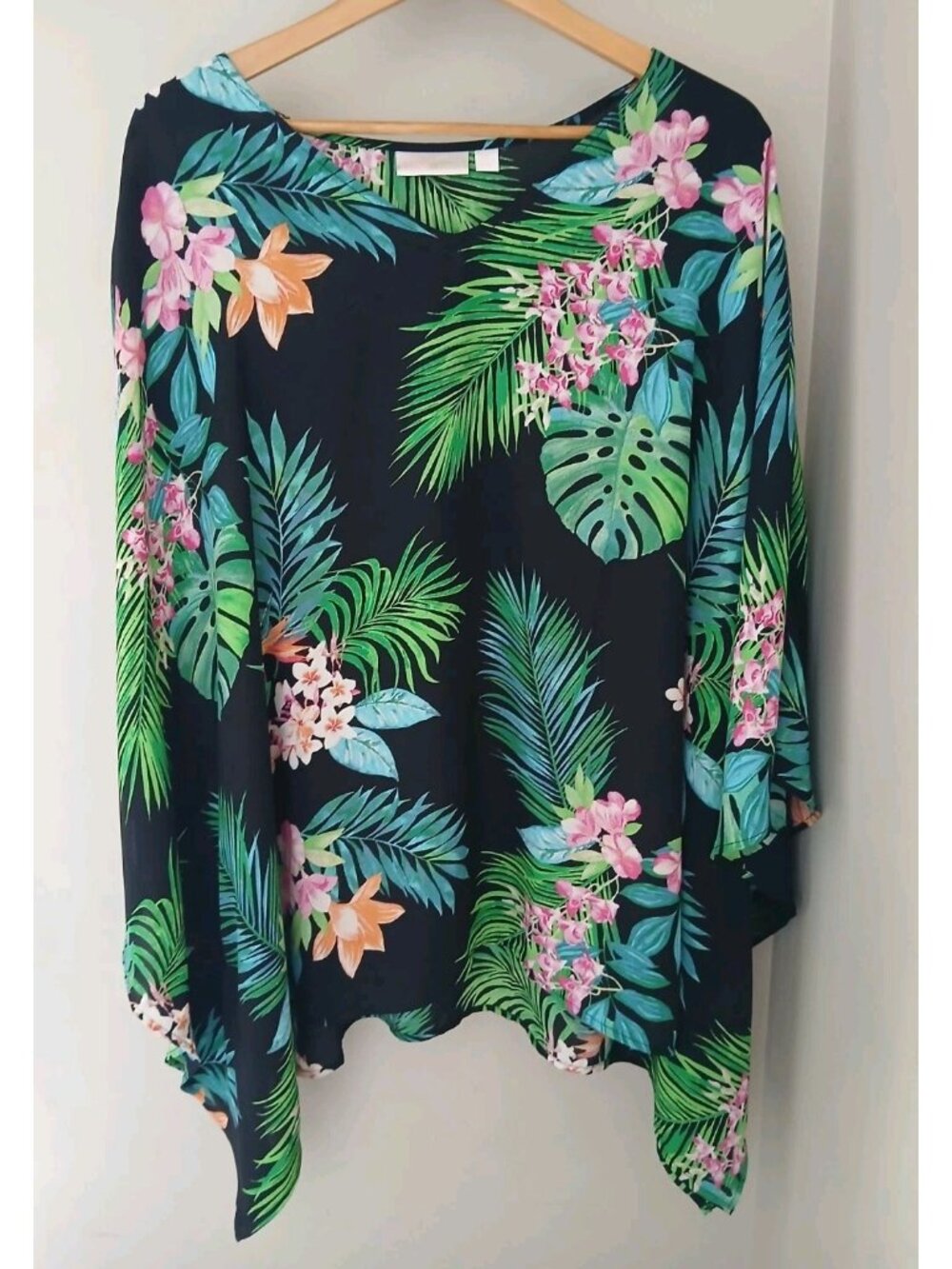 Belle by Kim Gravel Woven Aloha Poncho